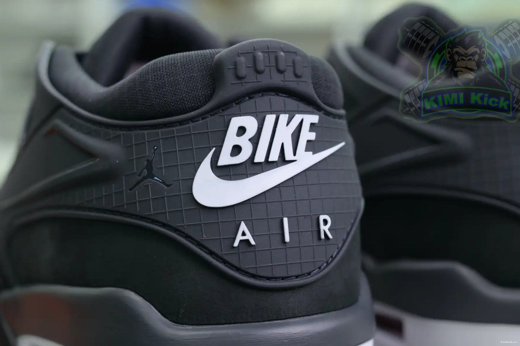 Jordan Nigel SP RM “Anthracite” x Kimikick Jordan 4 Sylvester Air 0427